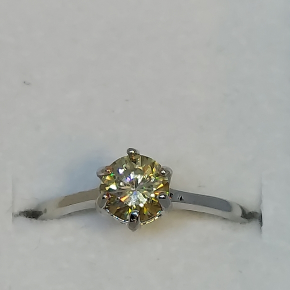 Champagne Moissanite Ring - Picture 6 of 8